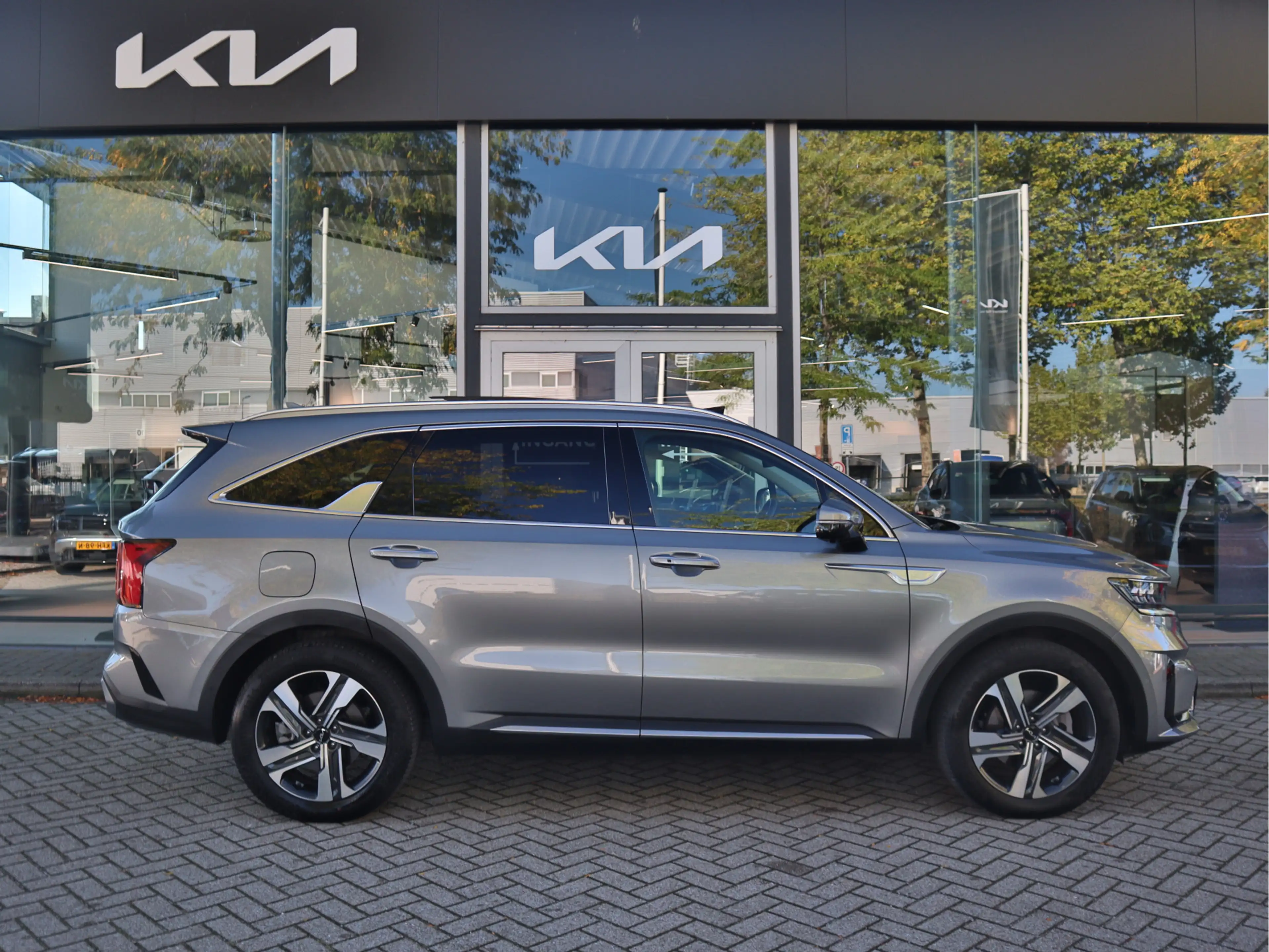 Kia Sorento 1.6 T-GDI Plug-in Hybrid 4WD Executiveline Edition — photo 5