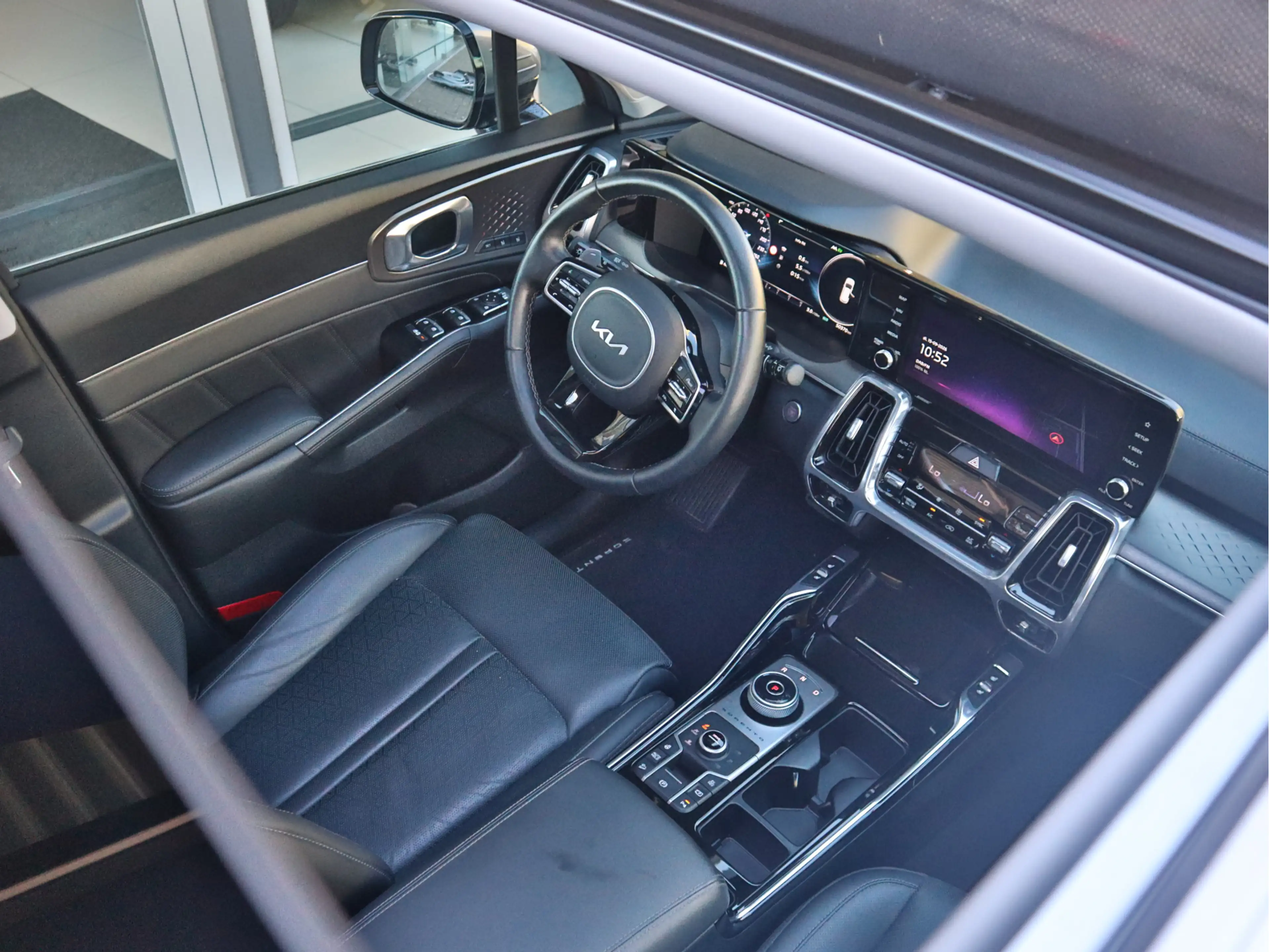 Kia Sorento 1.6 T-GDI Plug-in Hybrid 4WD Executiveline Edition — photo 12