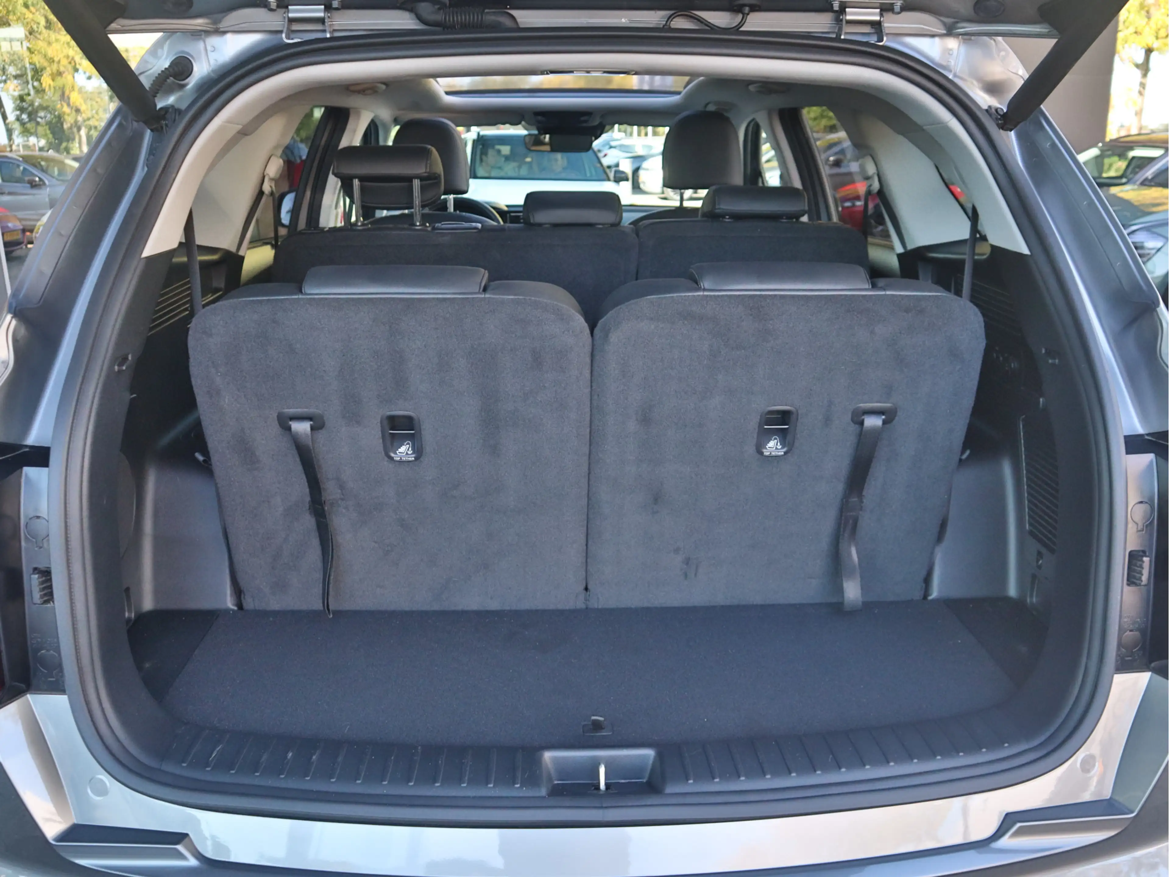 Kia Sorento 1.6 T-GDI Plug-in Hybrid 4WD Executiveline Edition — photo 27