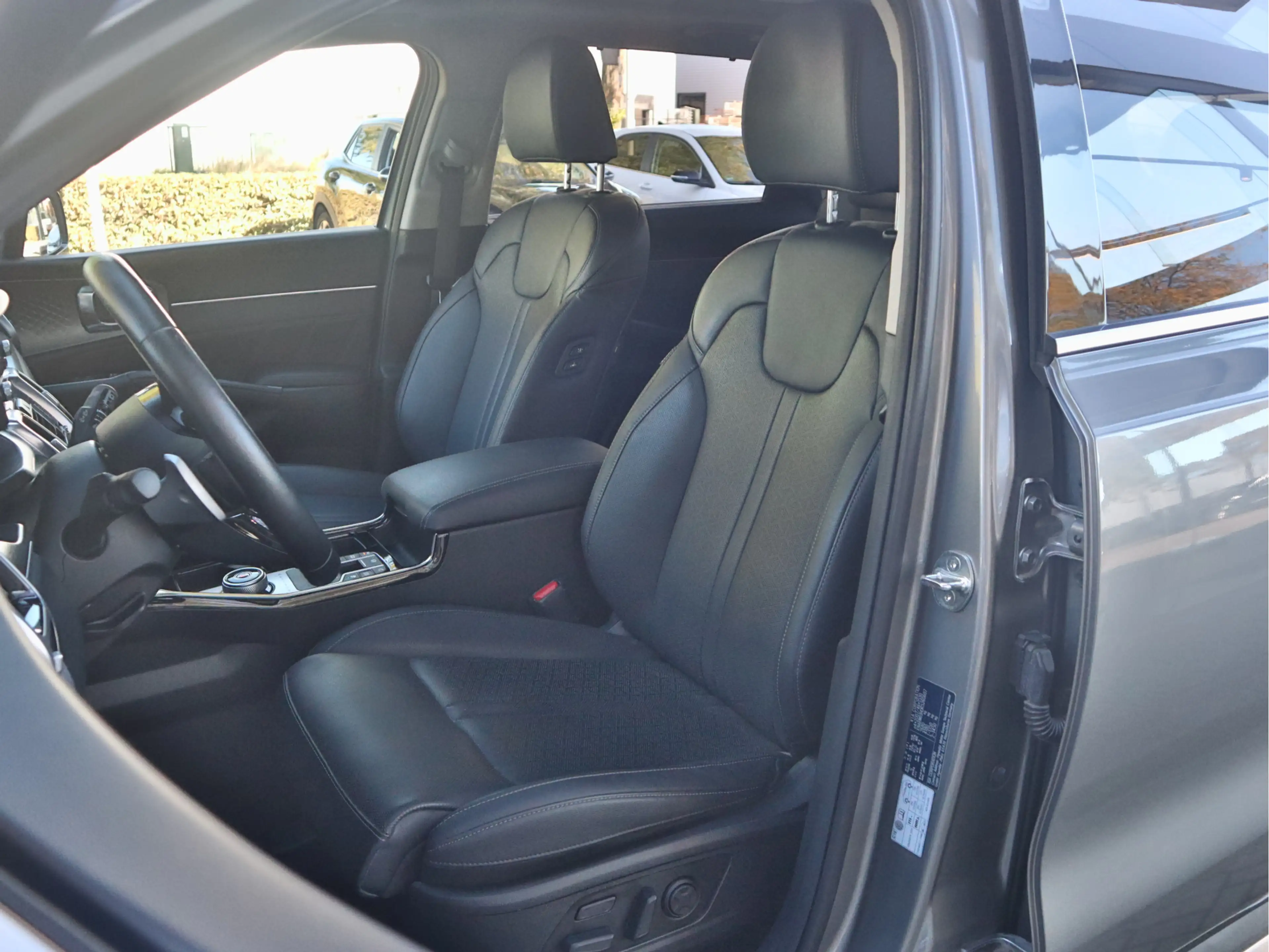 Kia Sorento 1.6 T-GDI Plug-in Hybrid 4WD Executiveline Edition — photo 23