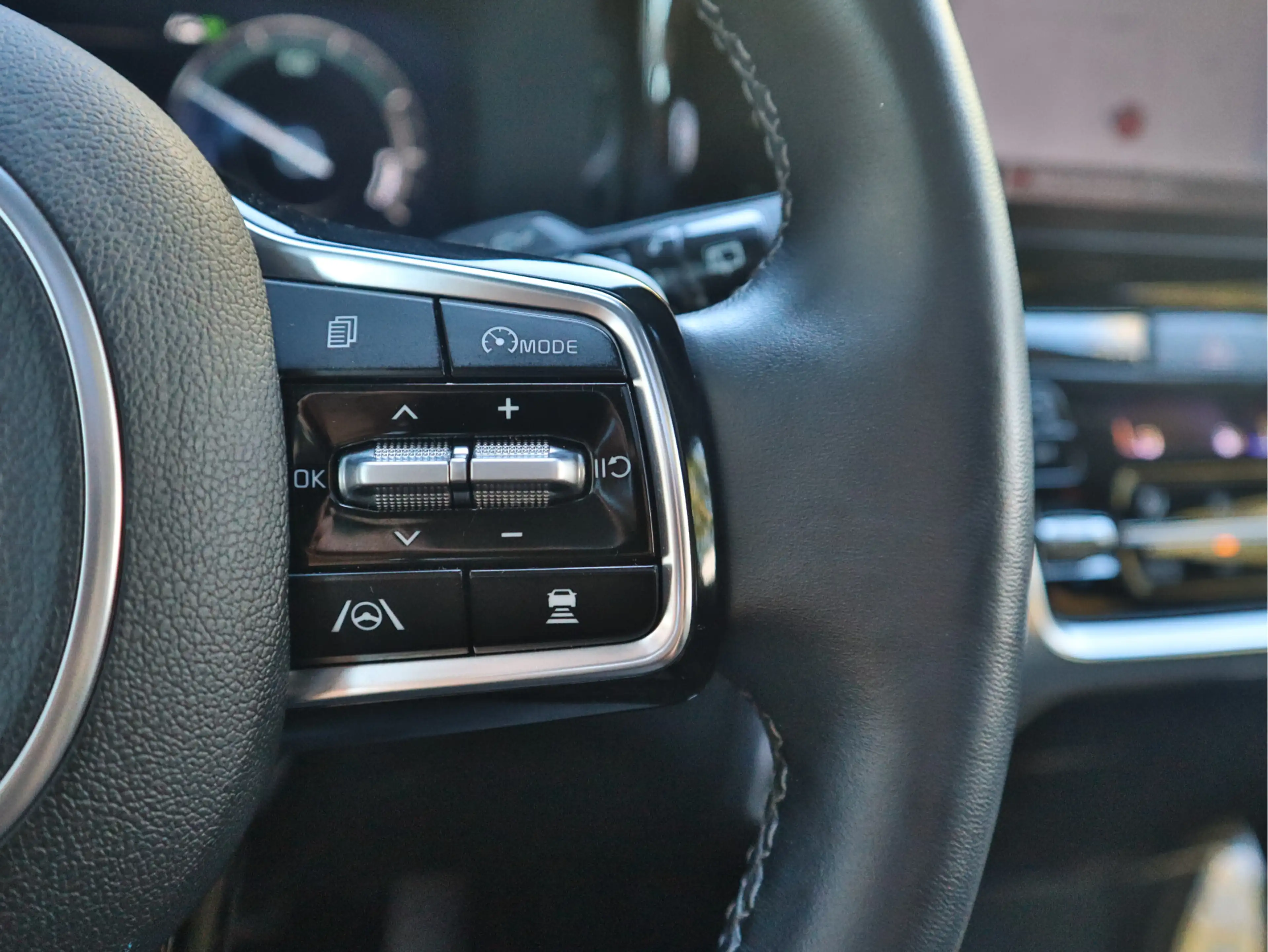 Kia Sorento 1.6 T-GDI Plug-in Hybrid 4WD Executiveline Edition — photo 19