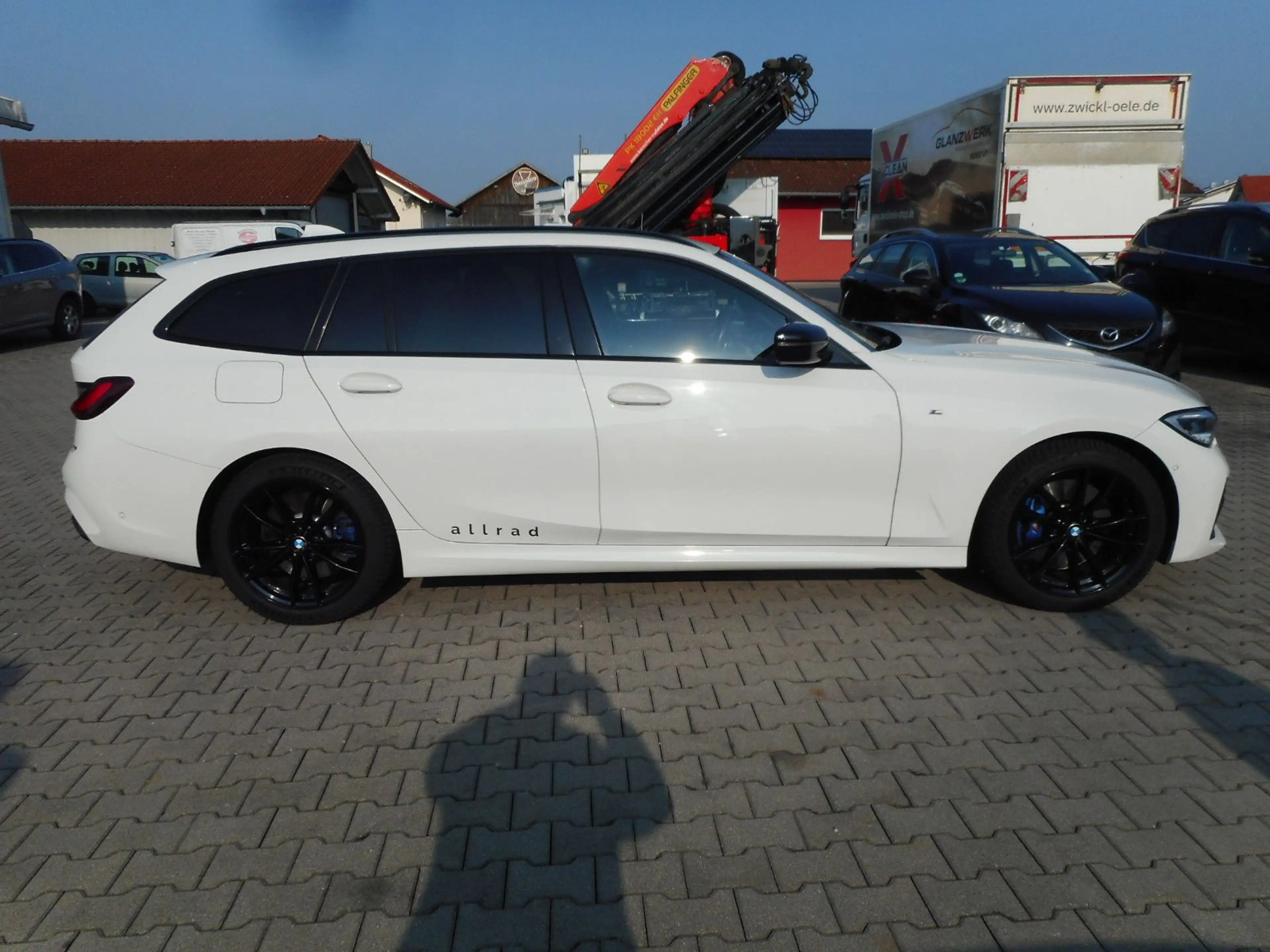 BMW 340 xDrive HUD Pano LED 1. Hand — photo 5