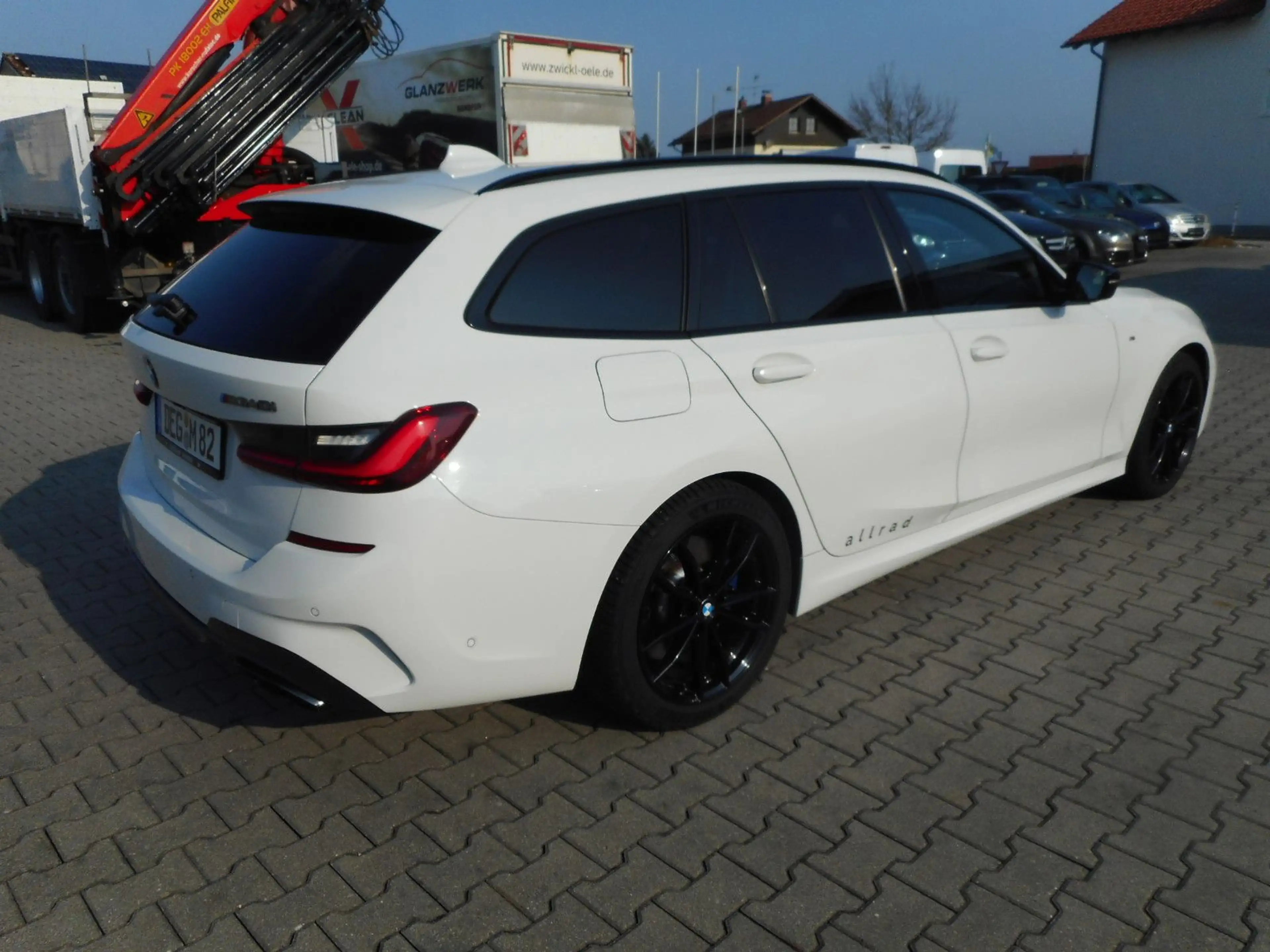 BMW 340 xDrive HUD Pano LED 1. Hand — photo 6