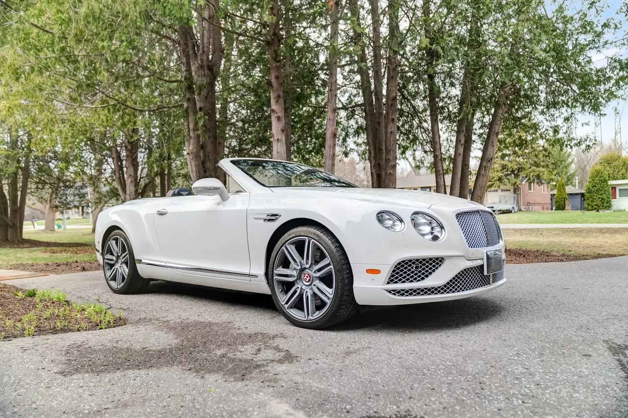 Bentley Continental GT снимка Bentley Continental GT