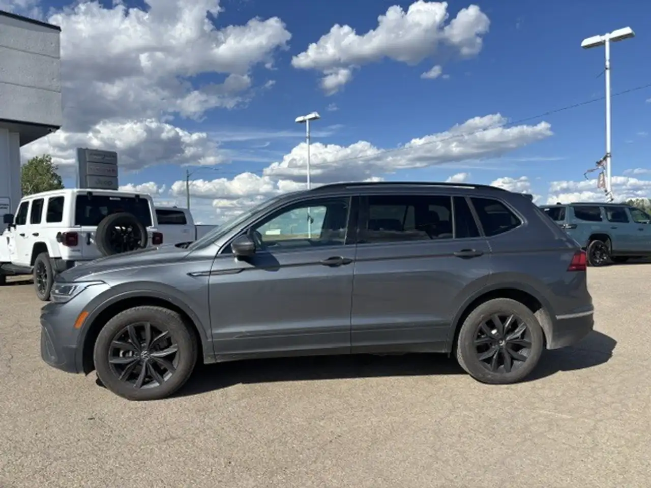 Volkswagen Tiguan снимка Volkswagen Tiguan