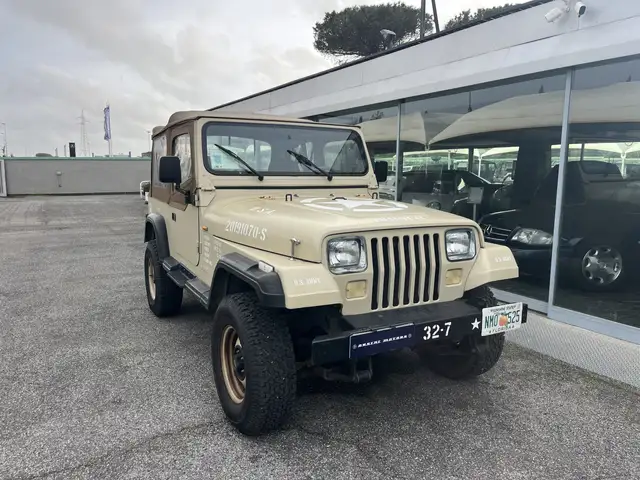 Jeep Wrangler Wrangler Hard Top 2.5 Laredo