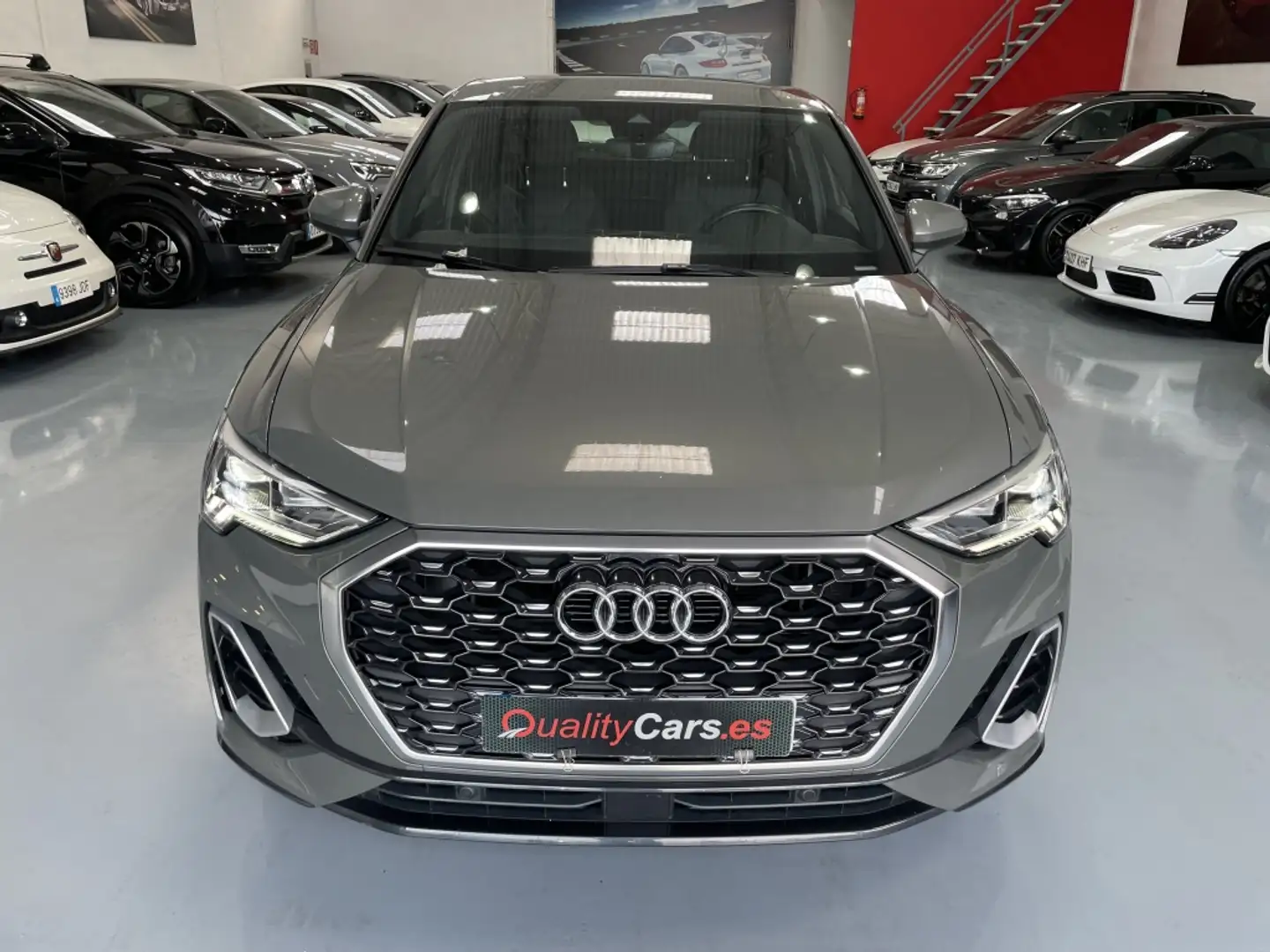 Audi Q3 Sportback 35 TFSI S line Gri - 2