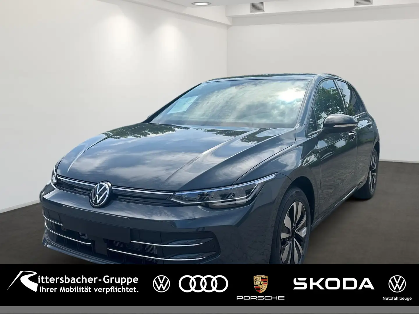 Volkswagen Golf VIII Life 1,5 eTSI Digital Cockpit LED Navi Grijs - 1
