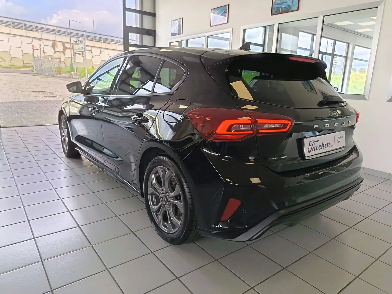 Ford Focus 1.0 Ecoboost Hybrid ST-Line X 125cv, миниатюра 7