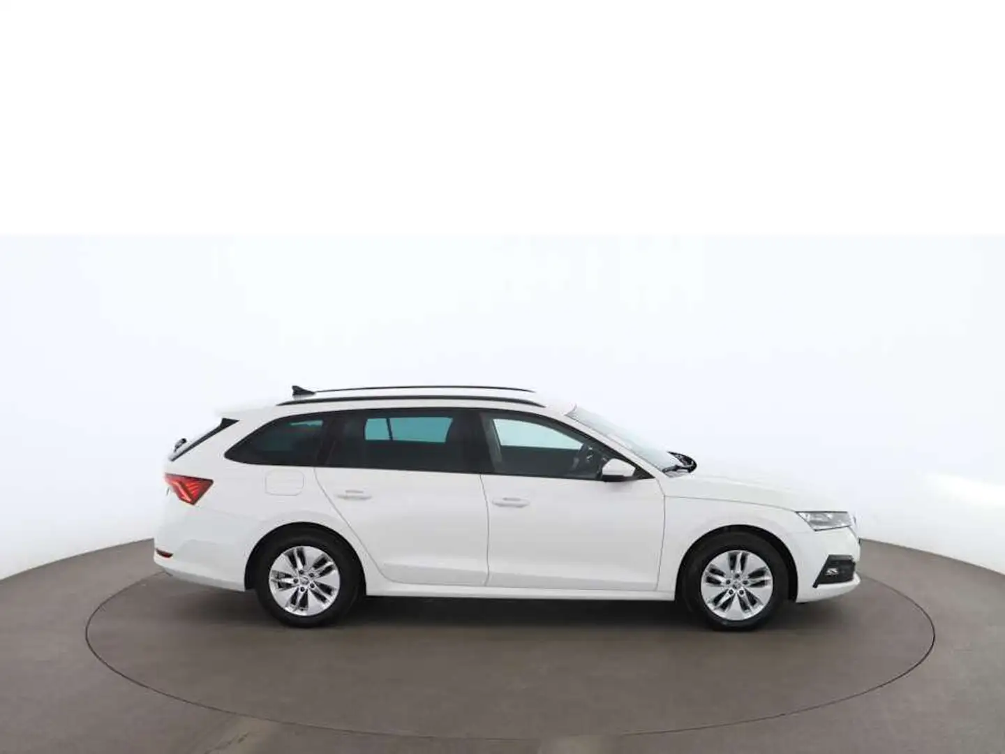 Skoda Octavia Combi 2.0 TDI Ambition MATRIX AHK RADAR Weiß - 2