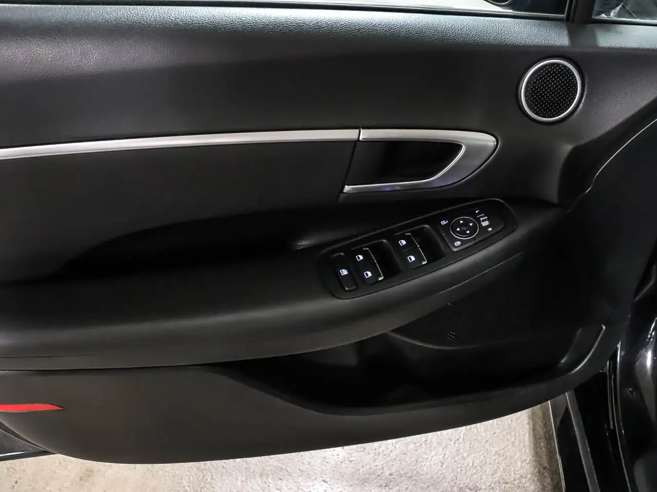 Hyundai SONATA снимка Hyundai SONATA