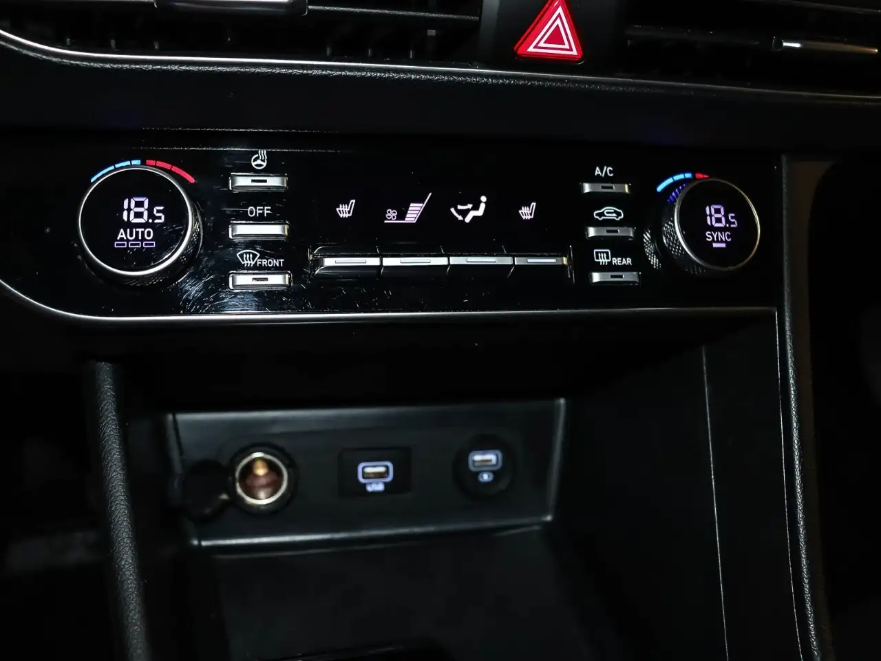 Hyundai SONATA снимка Hyundai SONATA
