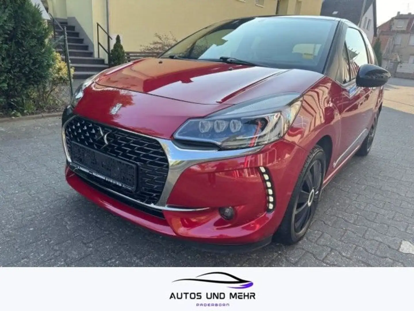 DS Automobiles DS 3 DS 3 So Chic Klima Einparkhilfe Sitzheizung Schwarz - 1