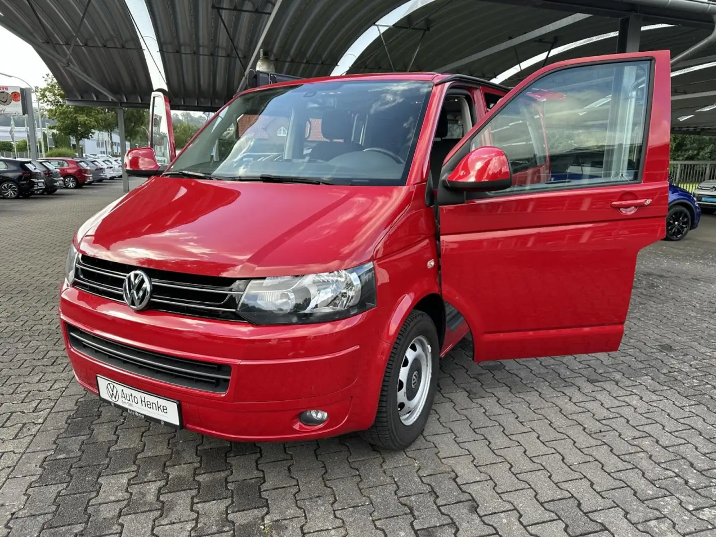 Volkswagen T5 2.0 TDI Multivan SPECIAL + TEMPOMAT Klima Rot - 2