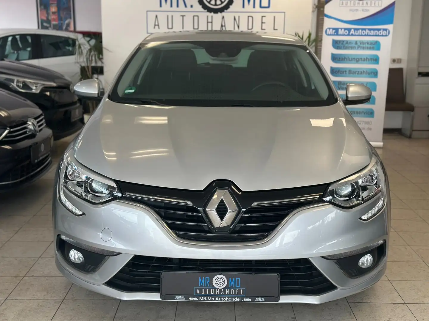 Renault Megane IV Lim. 5-trg. Experience Grau - 1