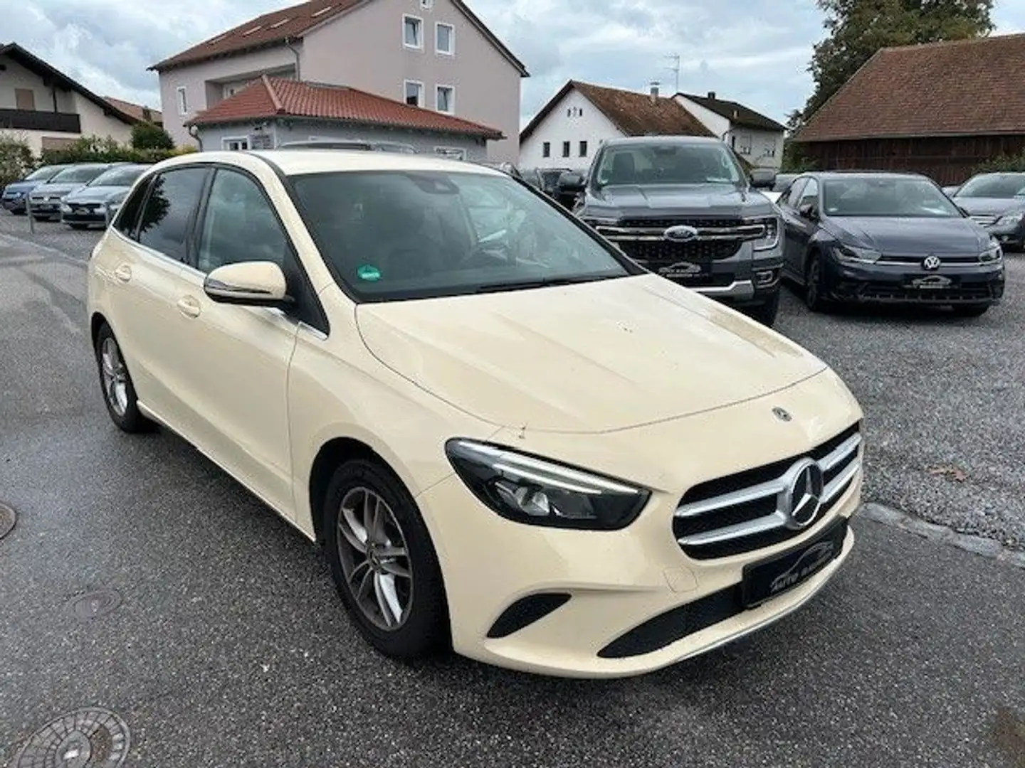 Mercedes-Benz B 200 B -Klasse B 200 d *LED* Beige - 1