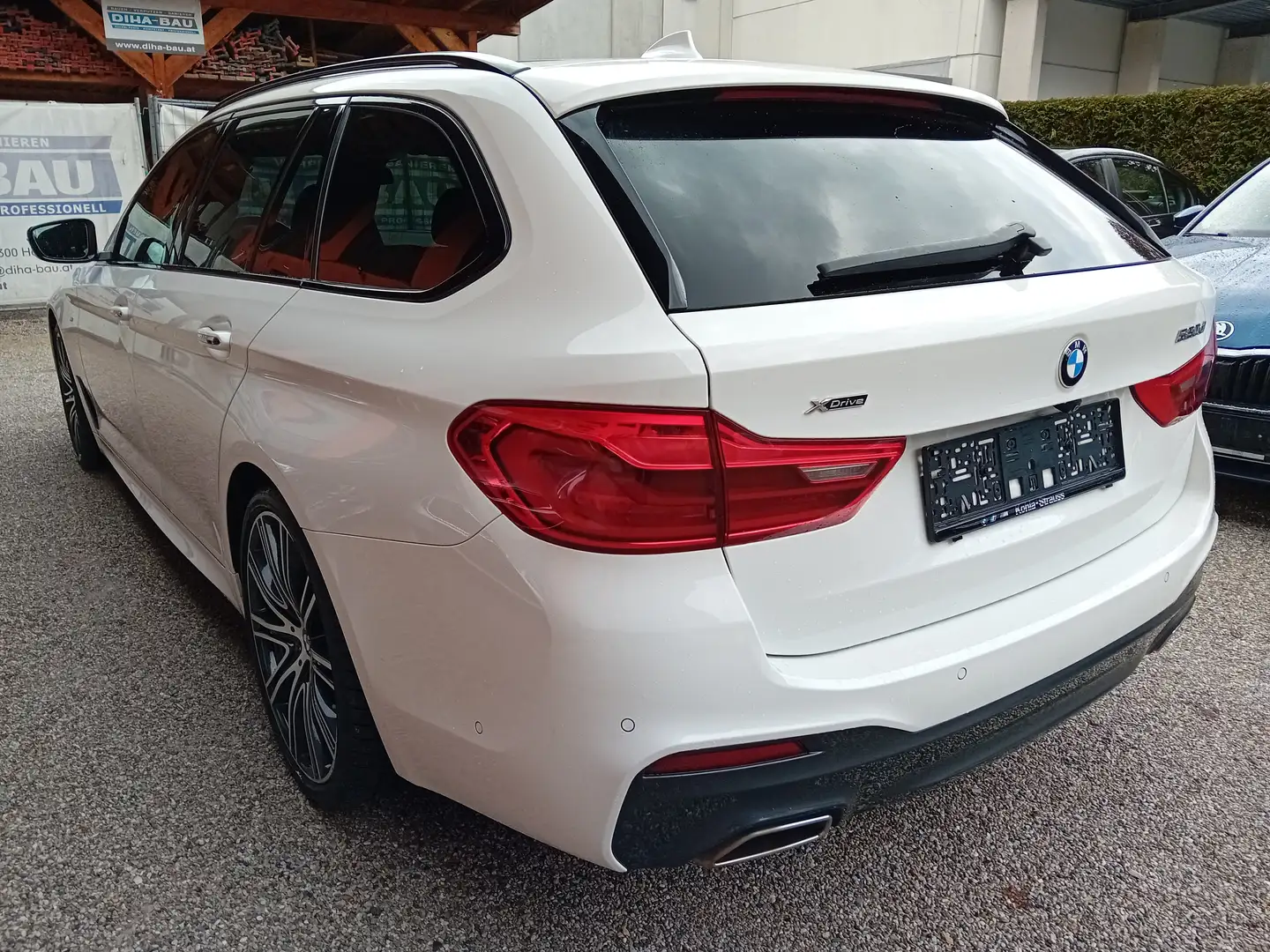 BMW 520 520 d xDrive M Sport * 20 Zoll, Kamera, Panorama * Weiß - 2