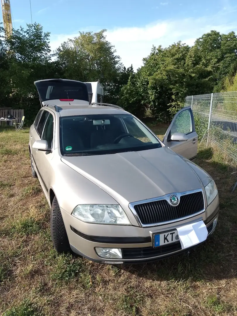 Skoda Octavia Combi - 1