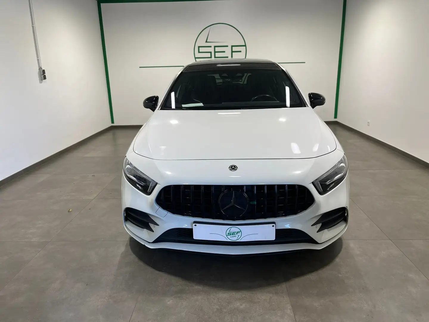 Mercedes-Benz A 180 ** Pack AMG ** Marchand ou Export ** Bianco - 2