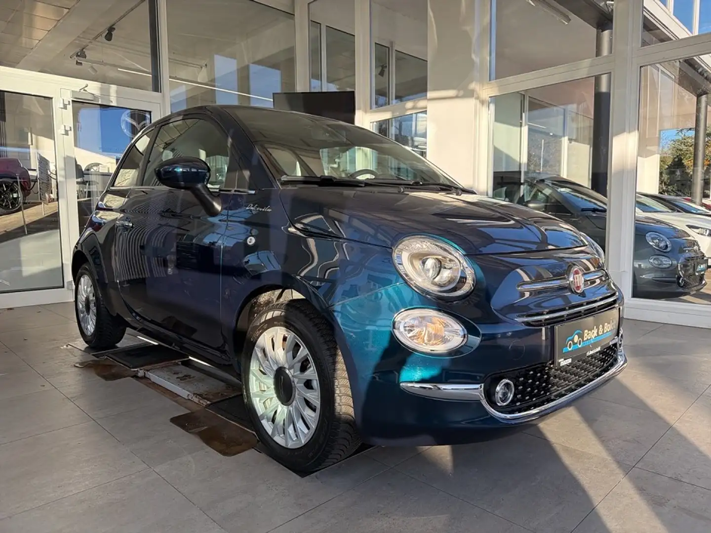 Fiat 500 Dolcevita 1.0i*EINPARKHILFE,CARPLAY,PANO* - 1