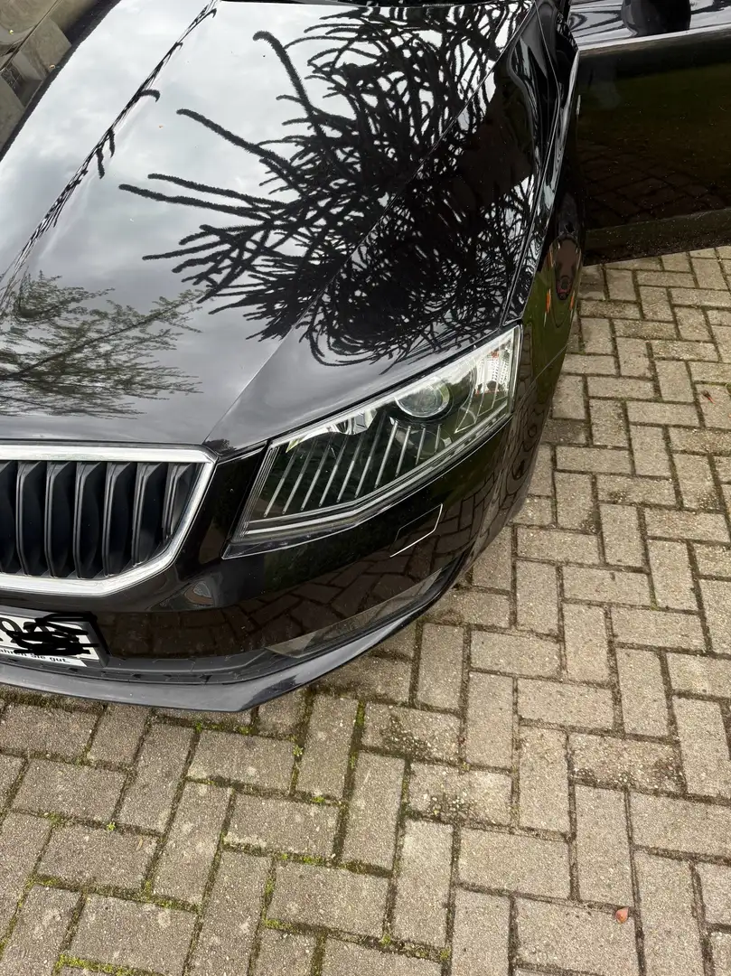 Skoda Octavia 2.0 TDI Ambiente - 1