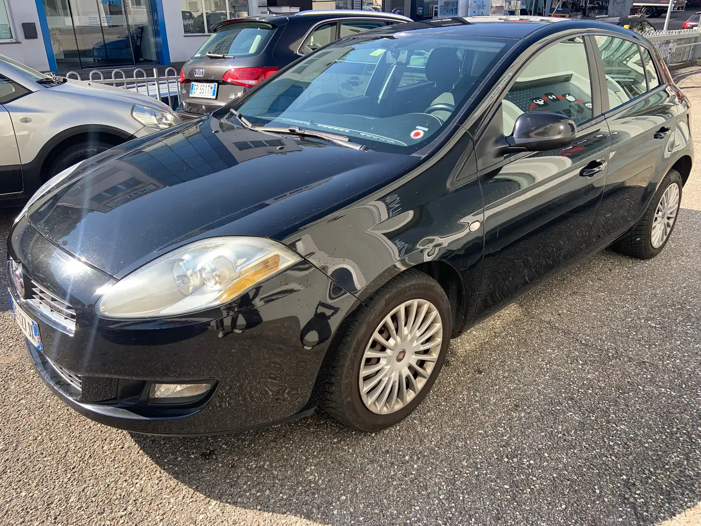 Fiat Bravo Bravo 1.6 Multijet 16V DPF Emotion Noir - 1