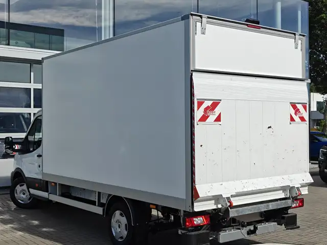 Ford Transit view 7