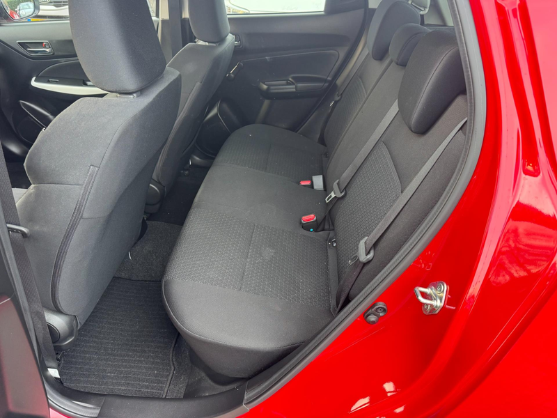 Suzuki Swift 1.2 Select Smart Hybrid. Wij zijn altijd de goedko — photo 10