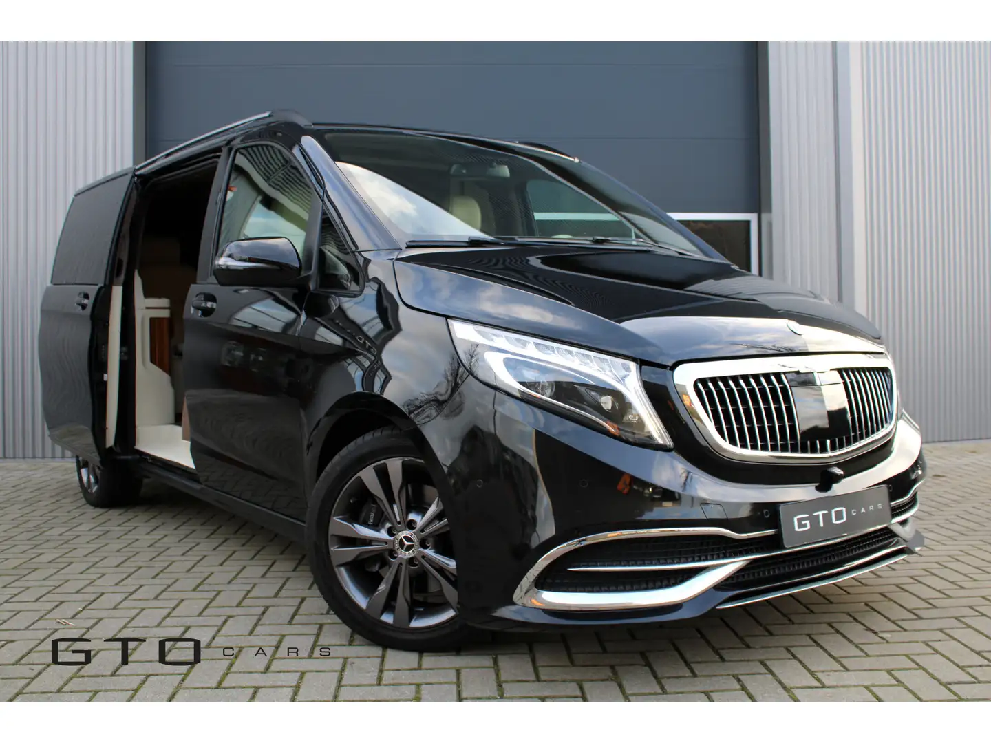 Mercedes-Benz V 300 300d Lang Exclusive /VIP Vervoer/Nespresso/Koelkas Zwart - 1