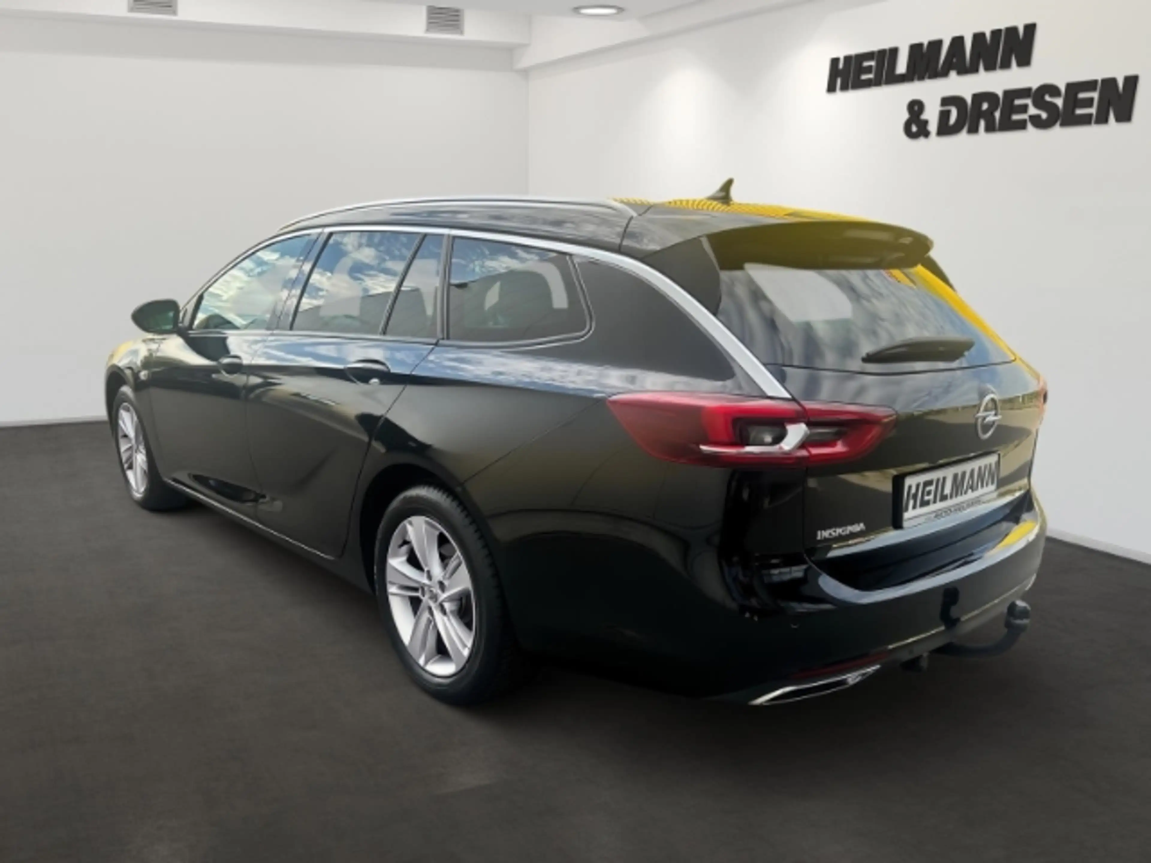 Opel Insignia ST Elegance 2,0 CDTi Automatik/Navi/AHK/Lenkrad/si — photo 4