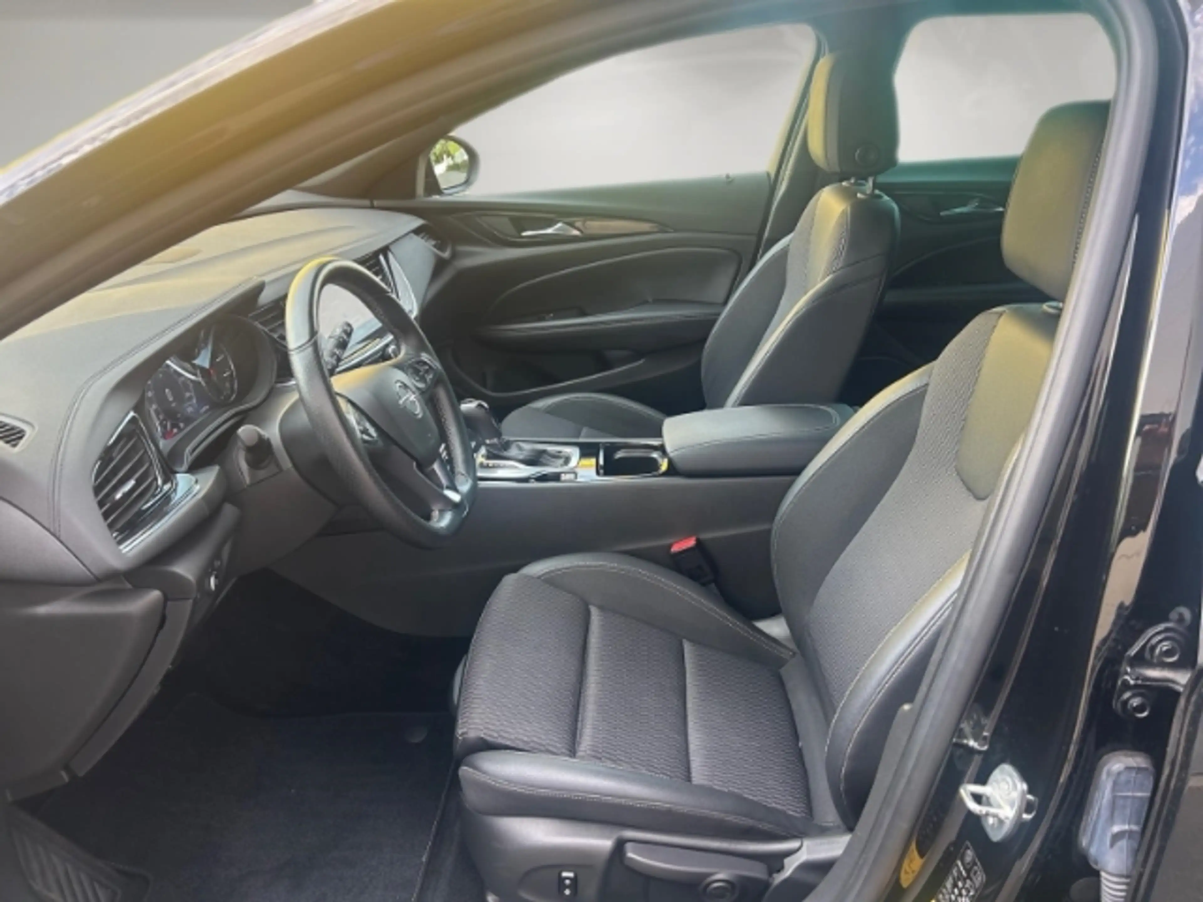 Opel Insignia ST Elegance 2,0 CDTi Automatik/Navi/AHK/Lenkrad/si — photo 7