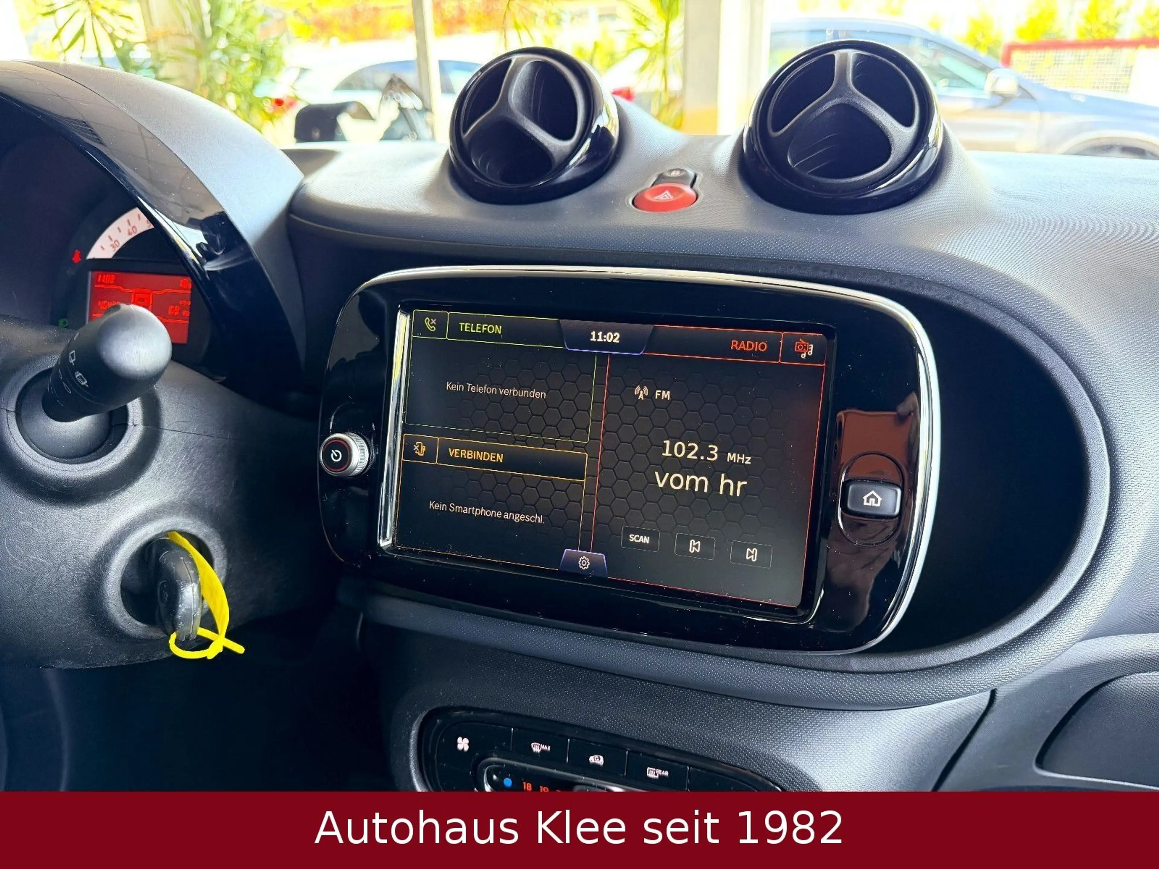 smart forTwo coupe EQ *Klima*Tempo*PDC* — photo 6