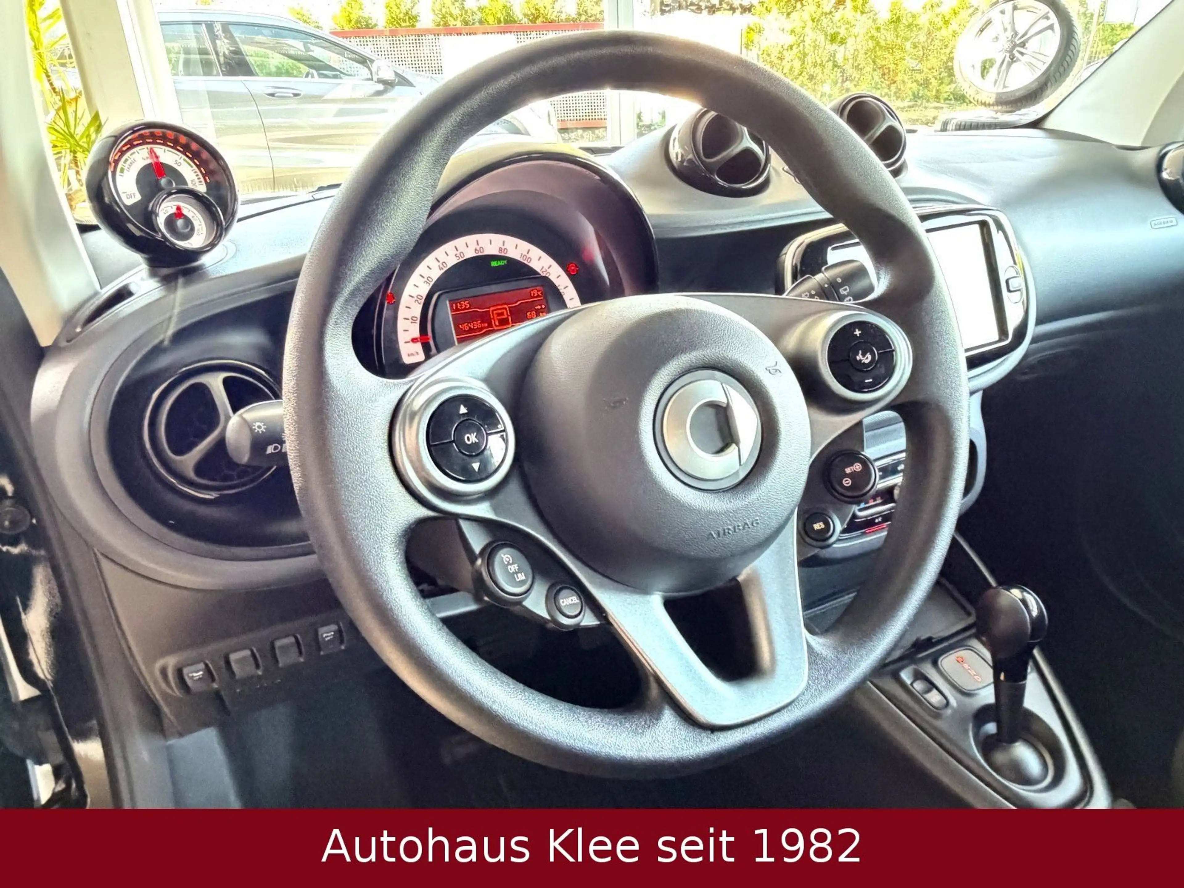 smart forTwo coupe EQ *Klima*Tempo*PDC* — photo 15