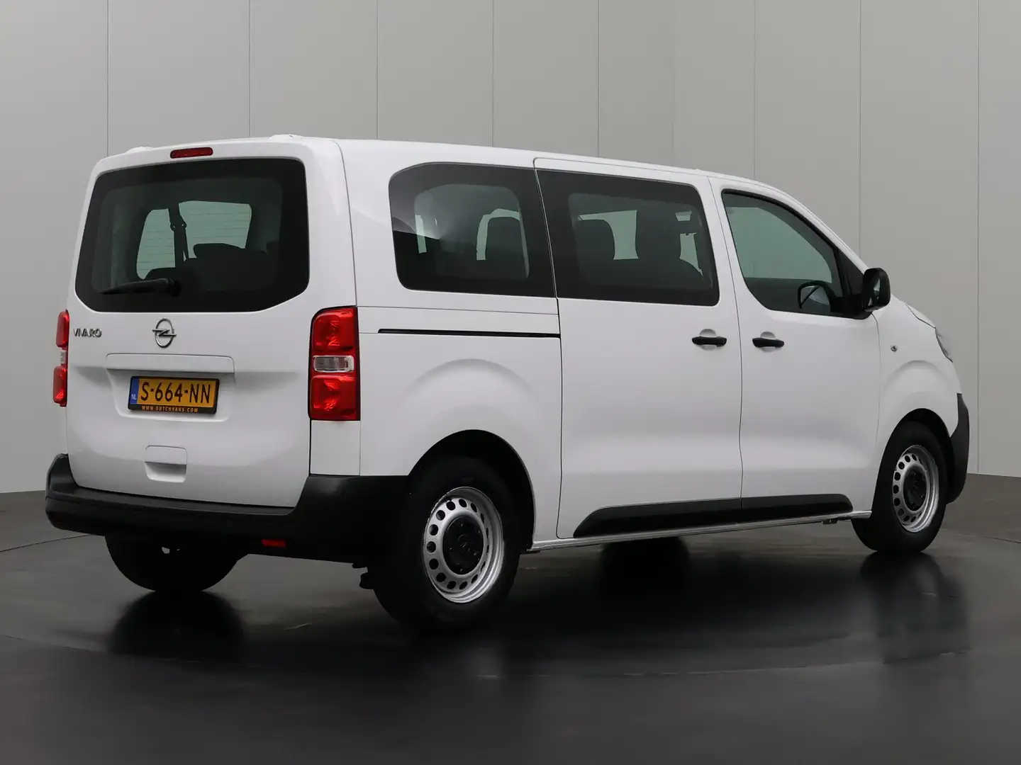 Opel Vivaro Combi 1.5CDTI 120PK XL Personenbus | 9-Persoons | Wit - 2