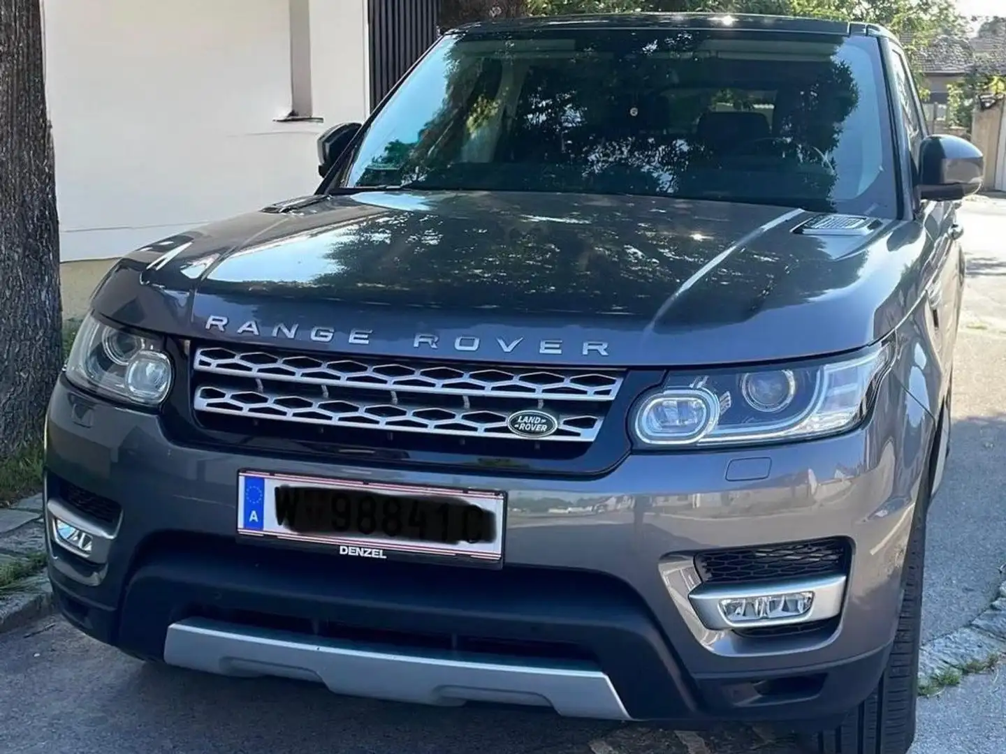 Land Rover Range Rover Sport Range Rover Sport 3,0 SDV6 HSE Dynamic HSE Dynamic Grau - 1