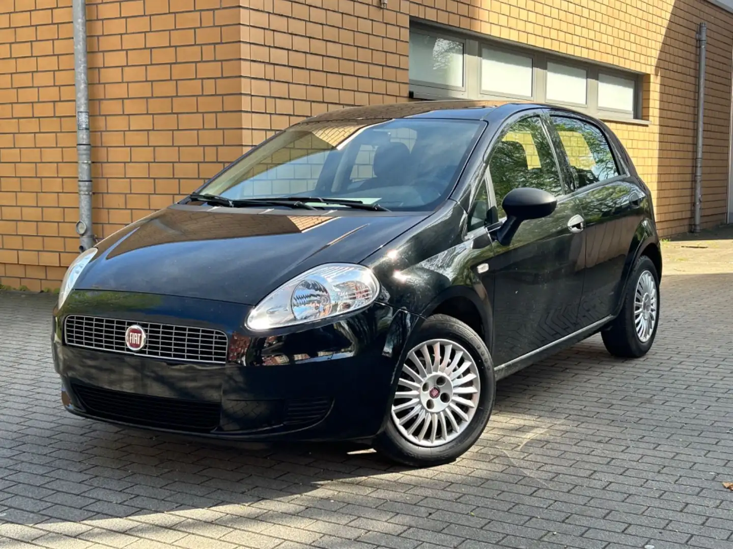 Fiat Grande Punto 1.4 8V Feel/KLIMA/ALCANTARA/103TKM/ Fekete - 1