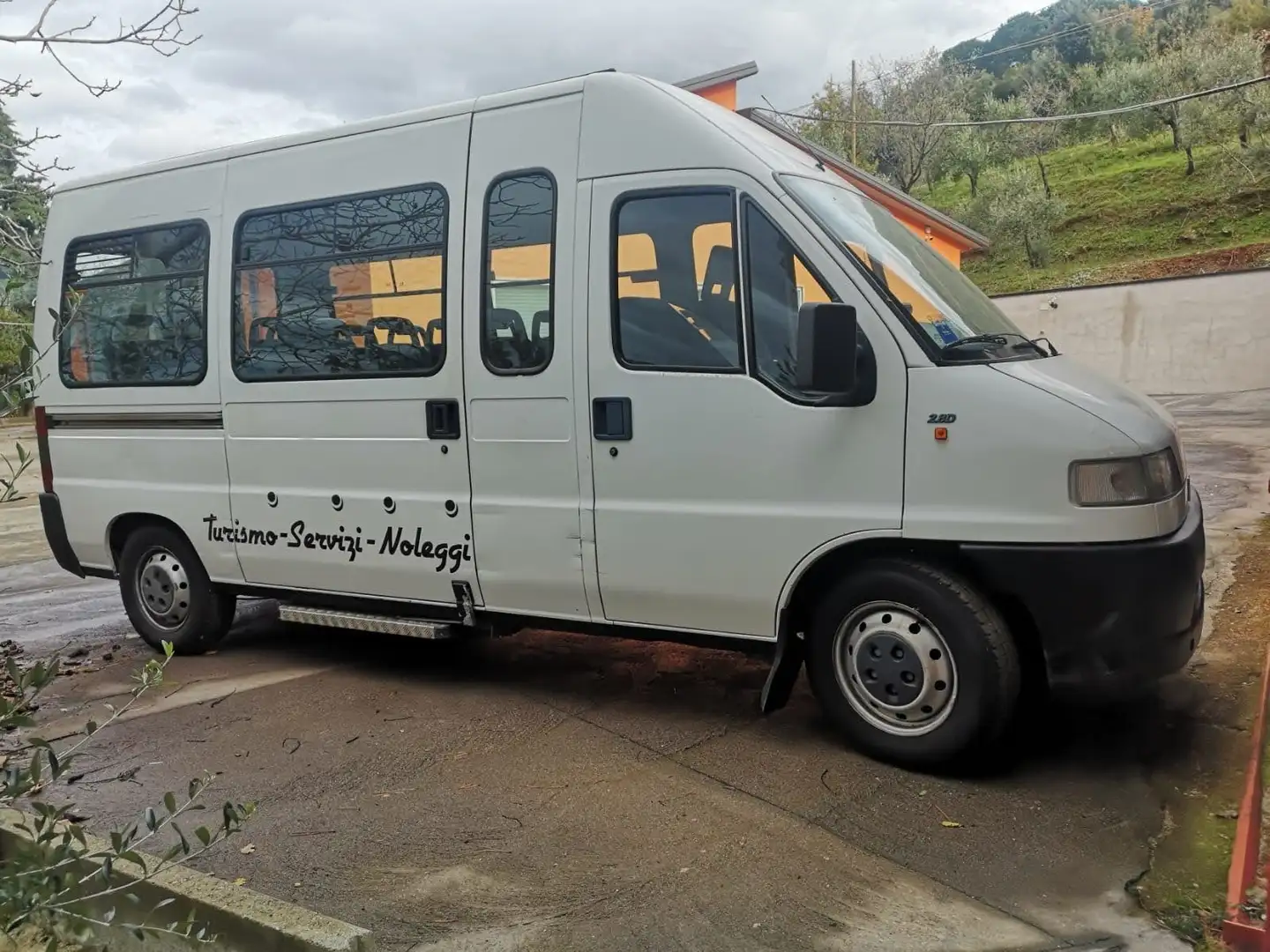 Fiat Ducato minibus - 2