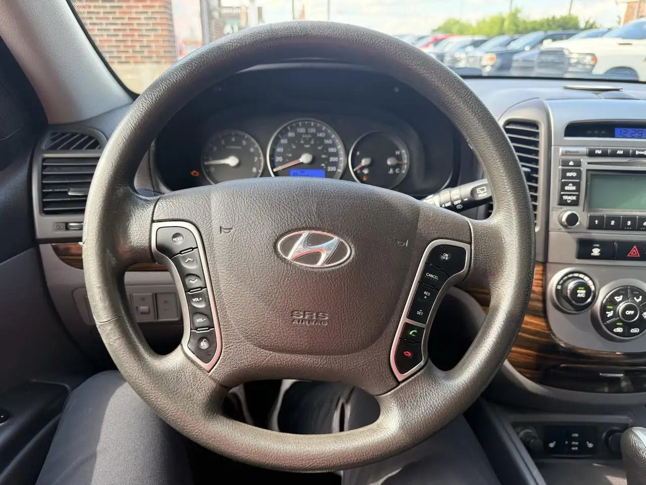 Hyundai SANTA FE снимка Hyundai SANTA FE