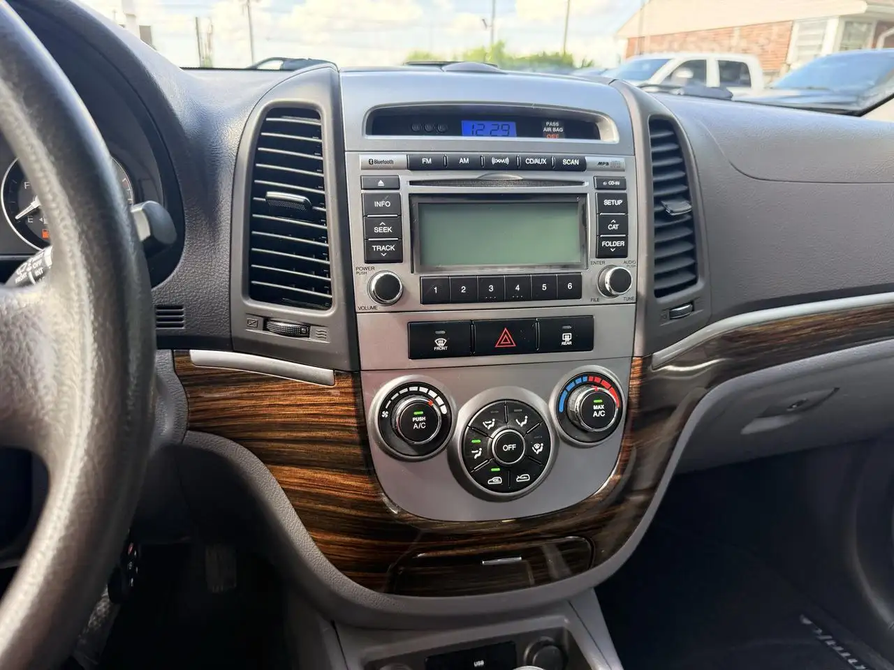 Hyundai SANTA FE снимка Hyundai SANTA FE