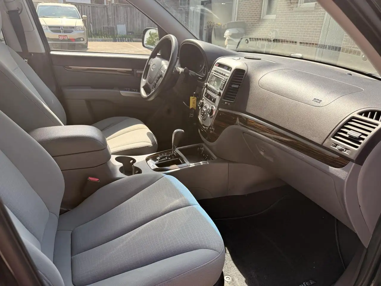 Hyundai SANTA FE снимка Hyundai SANTA FE