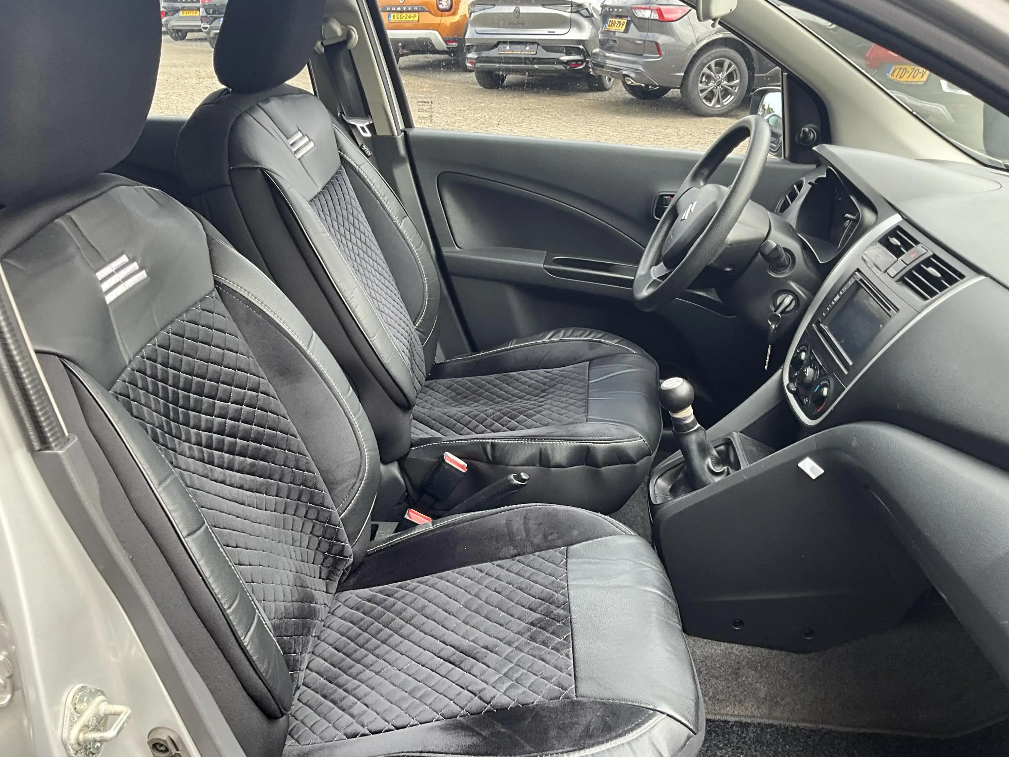 Suzuki Celerio 1.0 Comfort — photo 8