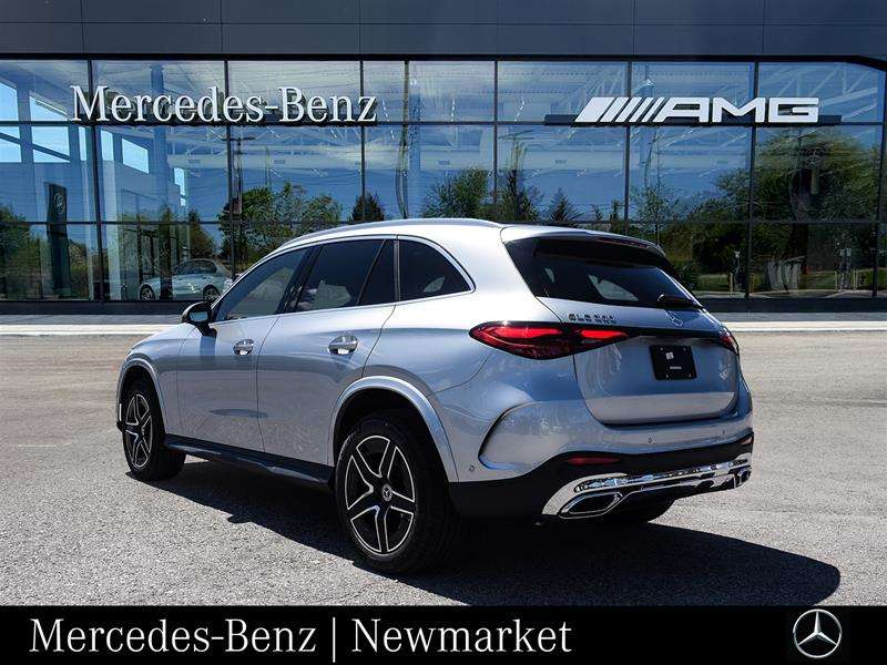 2027 Mercedes-Benz GLC 4MATIC SUV — снимка 4