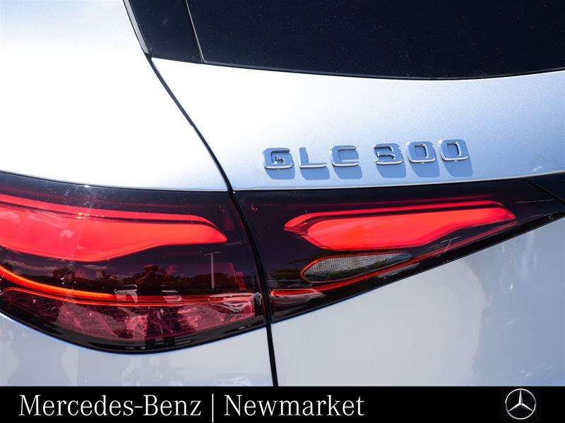 2027 Mercedes-Benz GLC 4MATIC SUV — снимка 5