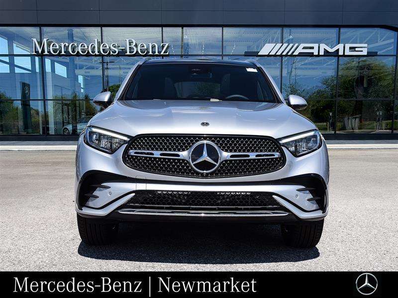 2027 Mercedes-Benz GLC 4MATIC SUV — снимка 2