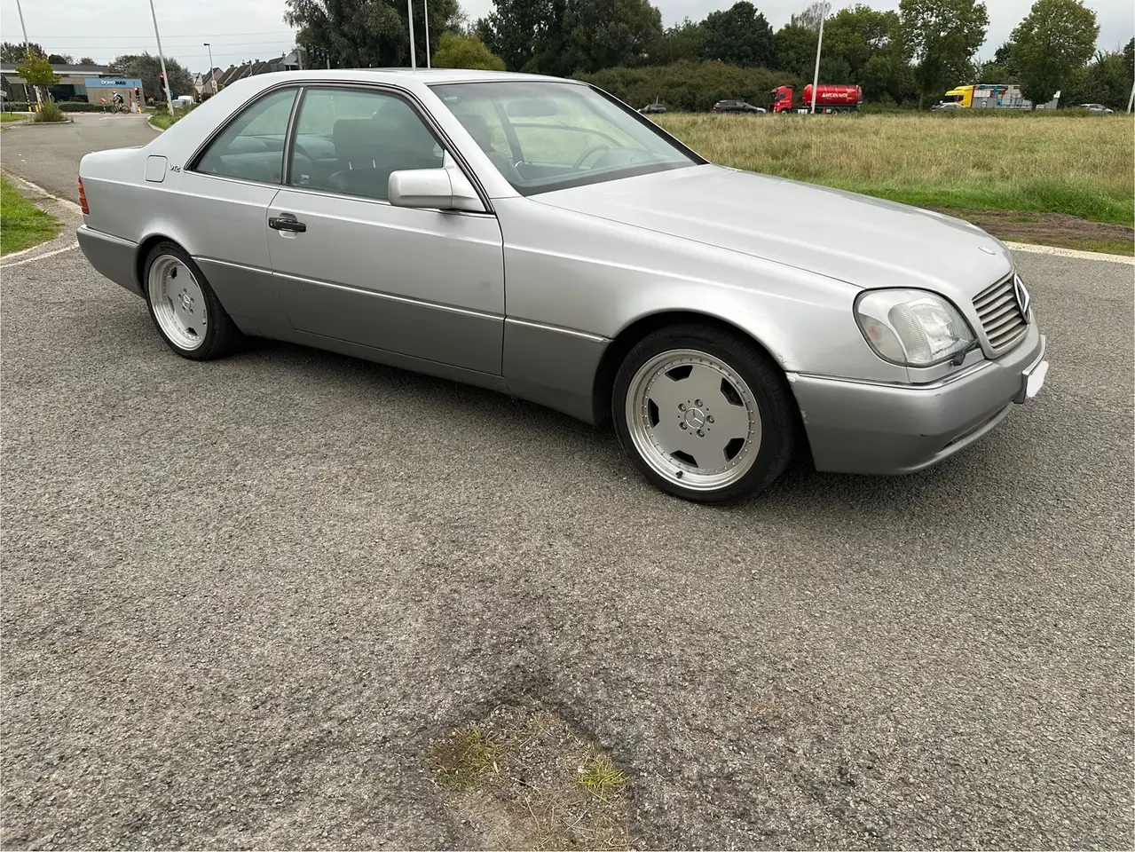 Mercedes-Benz S 600