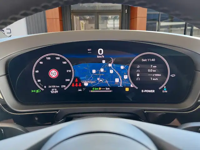 Porsche Cayenne view 10