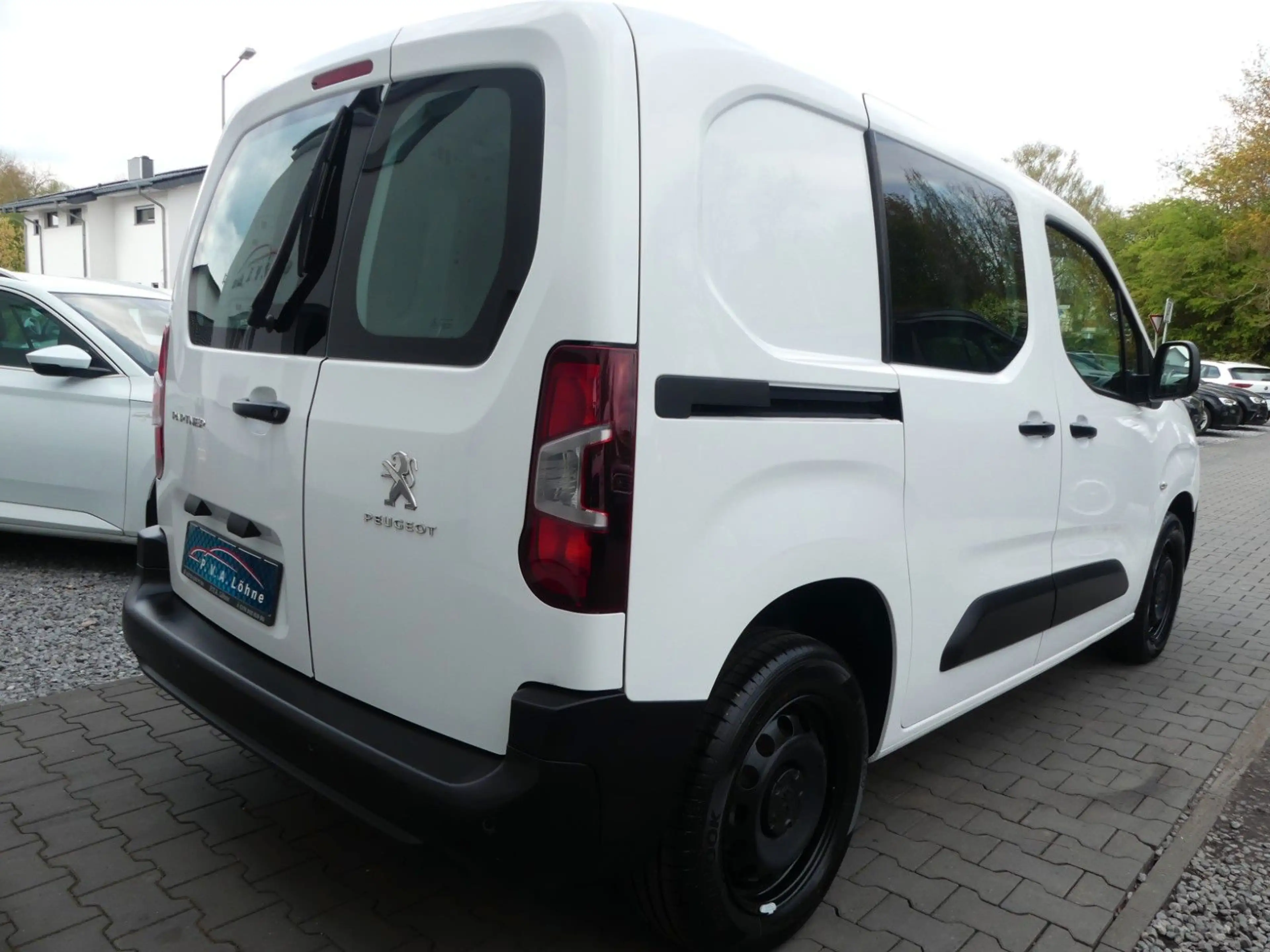 Peugeot Partner Premium L1 Kasten 1. Hand | Klima | PDC — photo 5