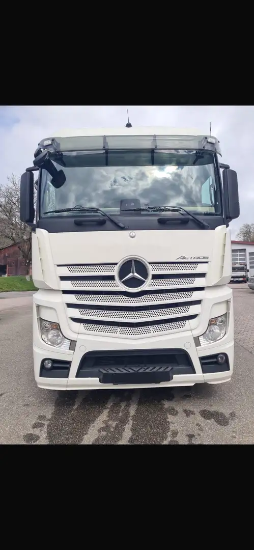 Mercedes-Benz Actros Weiß - 1