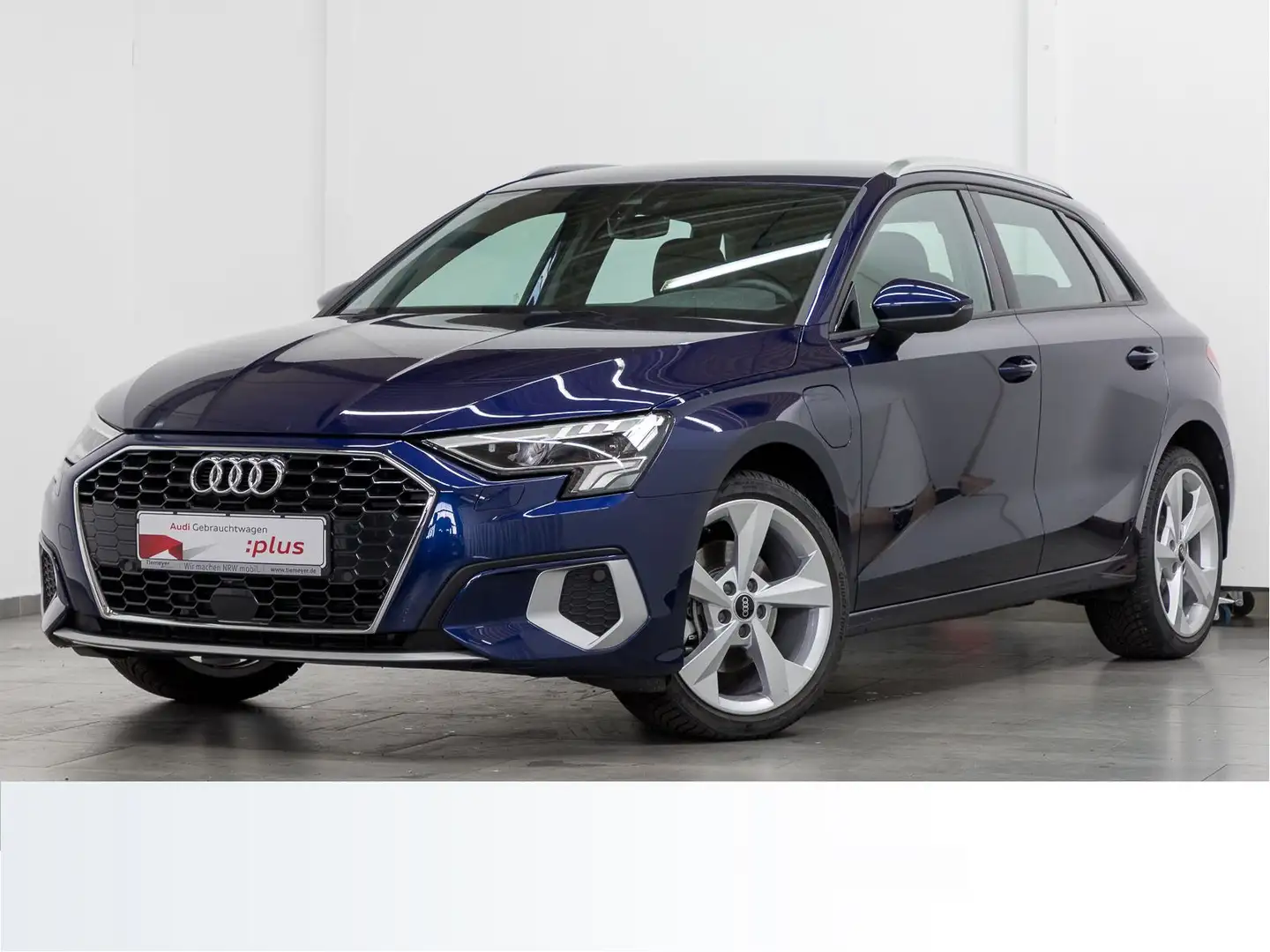 Audi A3 40 TFSIe ADVANCED LED NAVI+ VC+ SOU Blau - 2