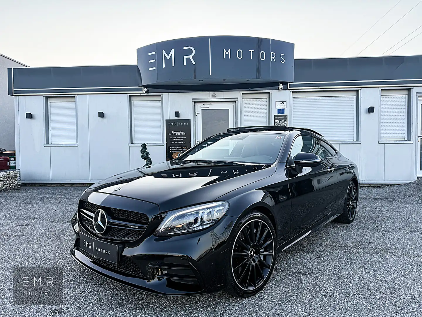 Mercedes-Benz C 43 AMG C43 AMG 4MATIC Aut. PERFORMANCE AUSPUFF, SCHALE... Schwarz - 1